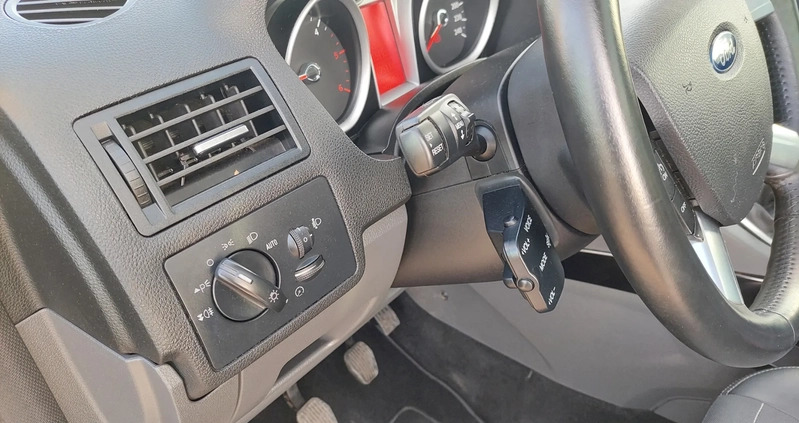 Ford Kuga cena 40900 przebieg: 200751, rok produkcji 2012 z Witkowo małe 781